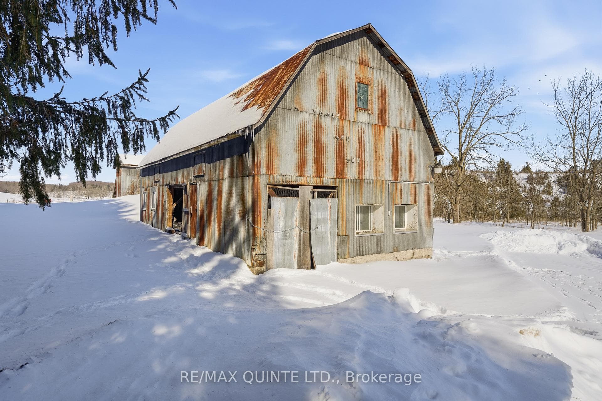 outbuilding