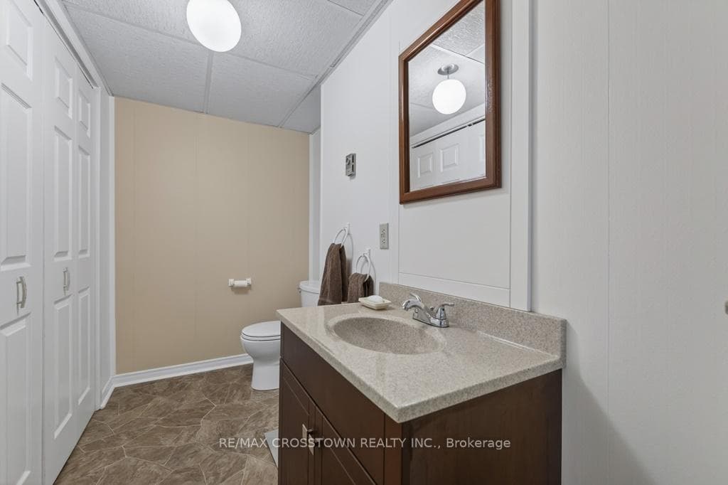 Lower 2 piece bathroom and pump room