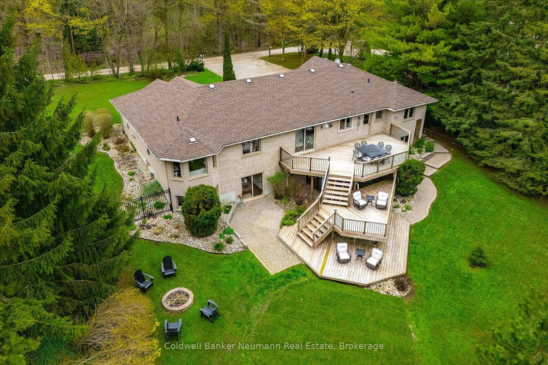 25 Riverview Drive photo 48