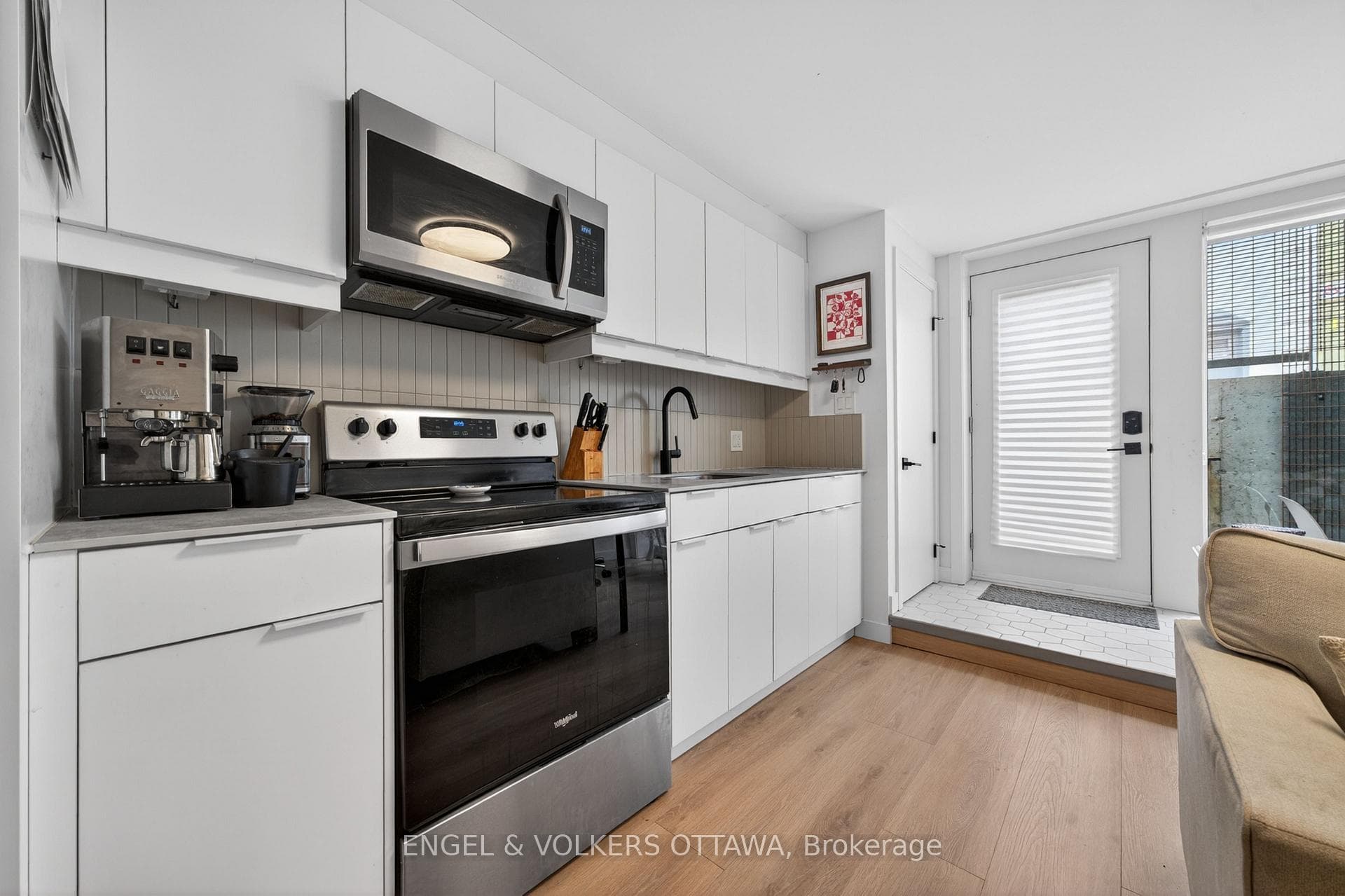 117 Carruthers Avenue Unit C photo 9
