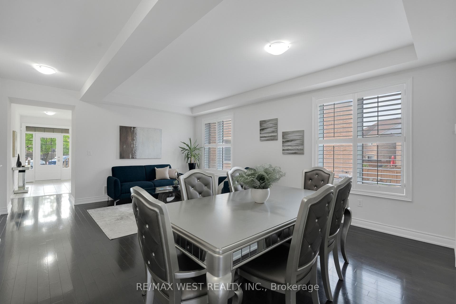 142 Beaconsfield Drive photo 13