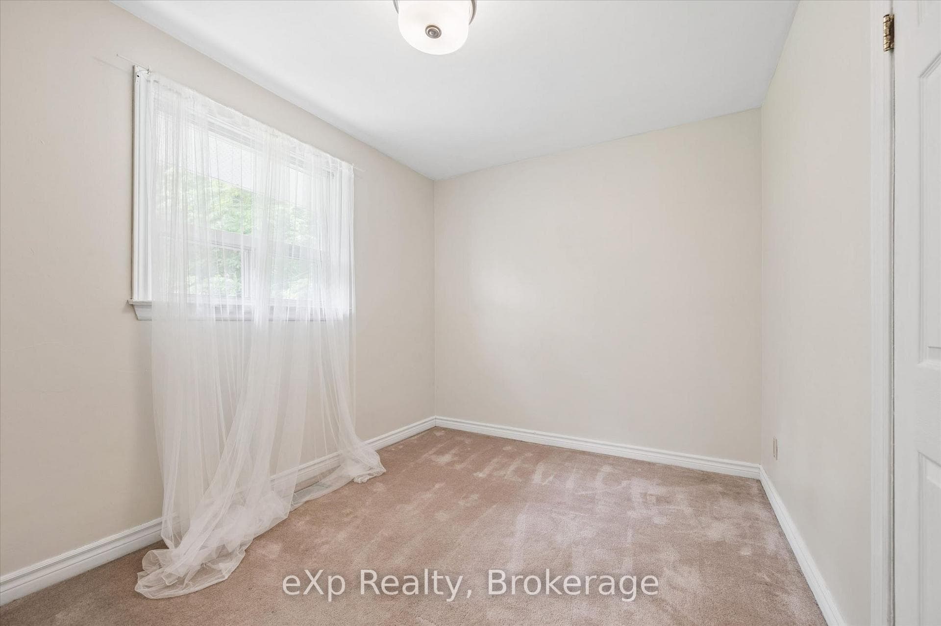 79 Dumbarton Street photo 22