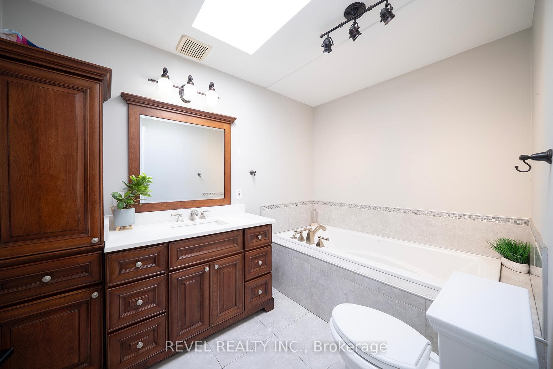 428 Charlotteville Road 1 N/A photo 14
