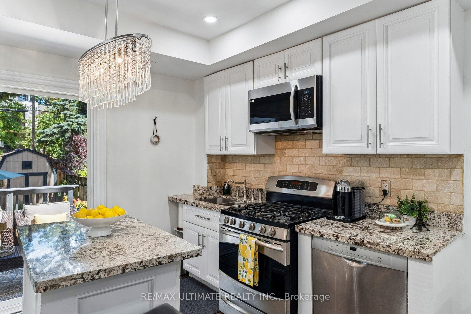 301 Kenilworth Avenue photo 15