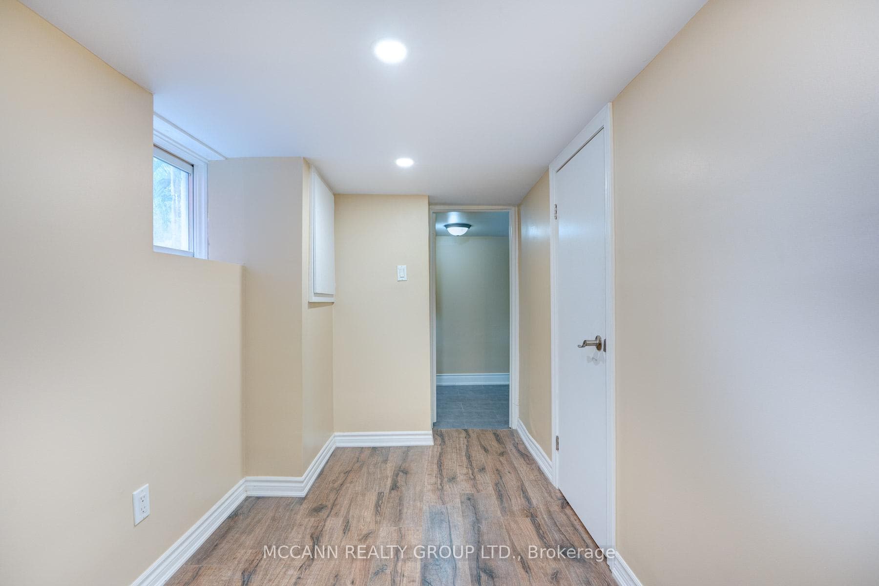 301 Robina Avenue Unit BSMNT photo 8
