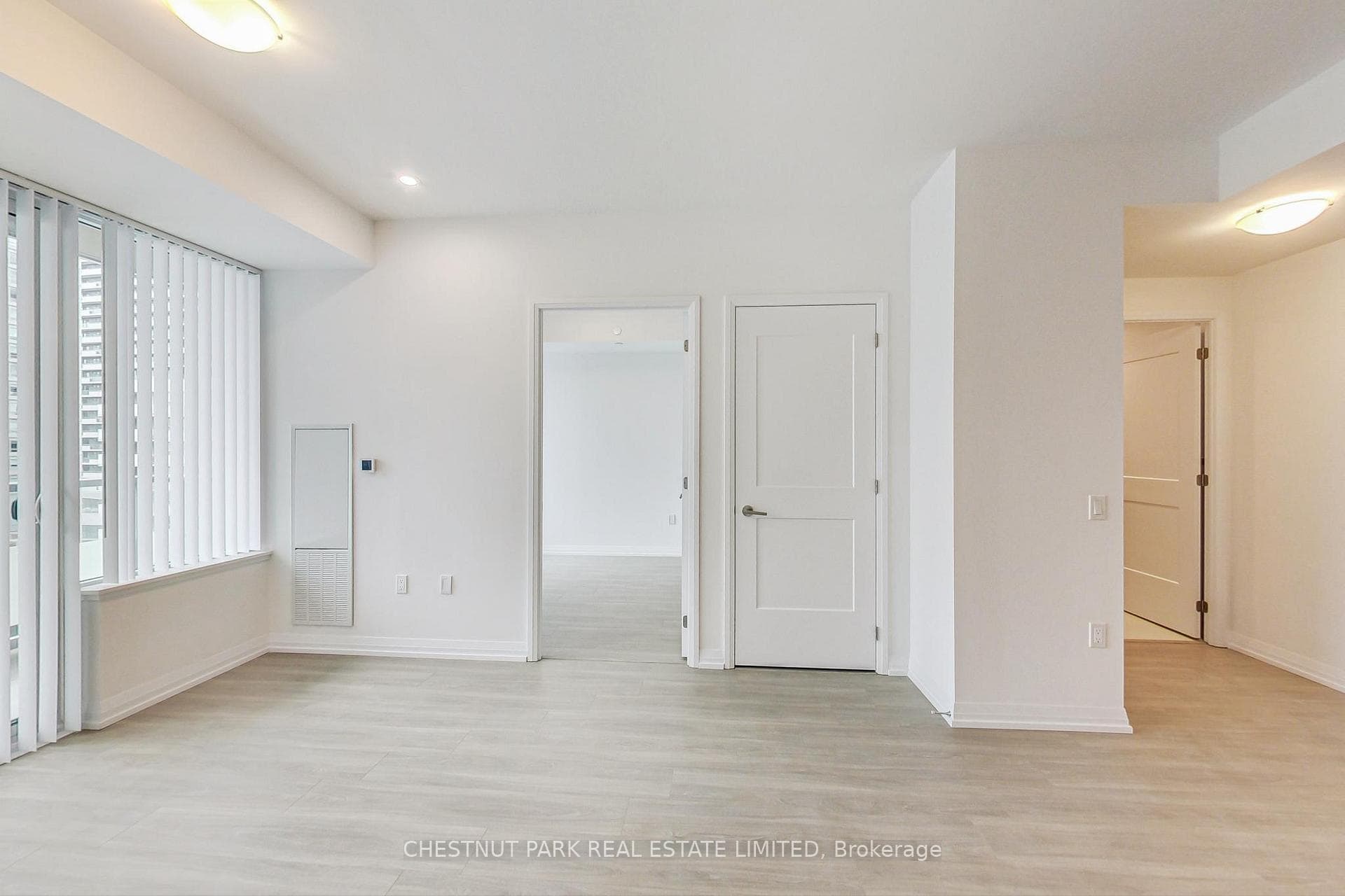 25 Holly Street Unit 1601 photo 6