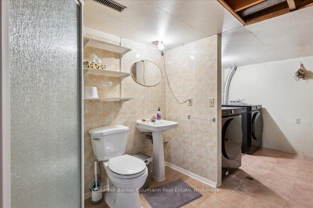 180 Southwood Drive photo 30