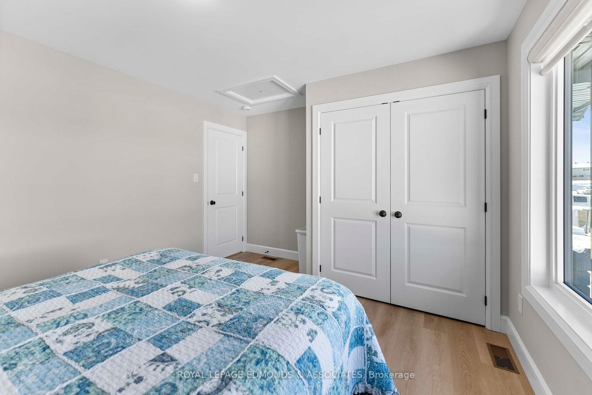 26 Samantha Crescent photo 22