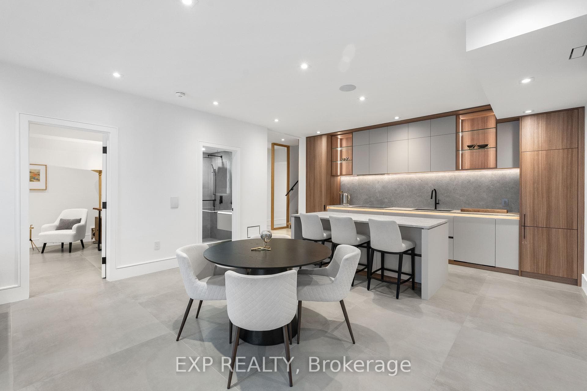 65 Edgecroft Road photo 36