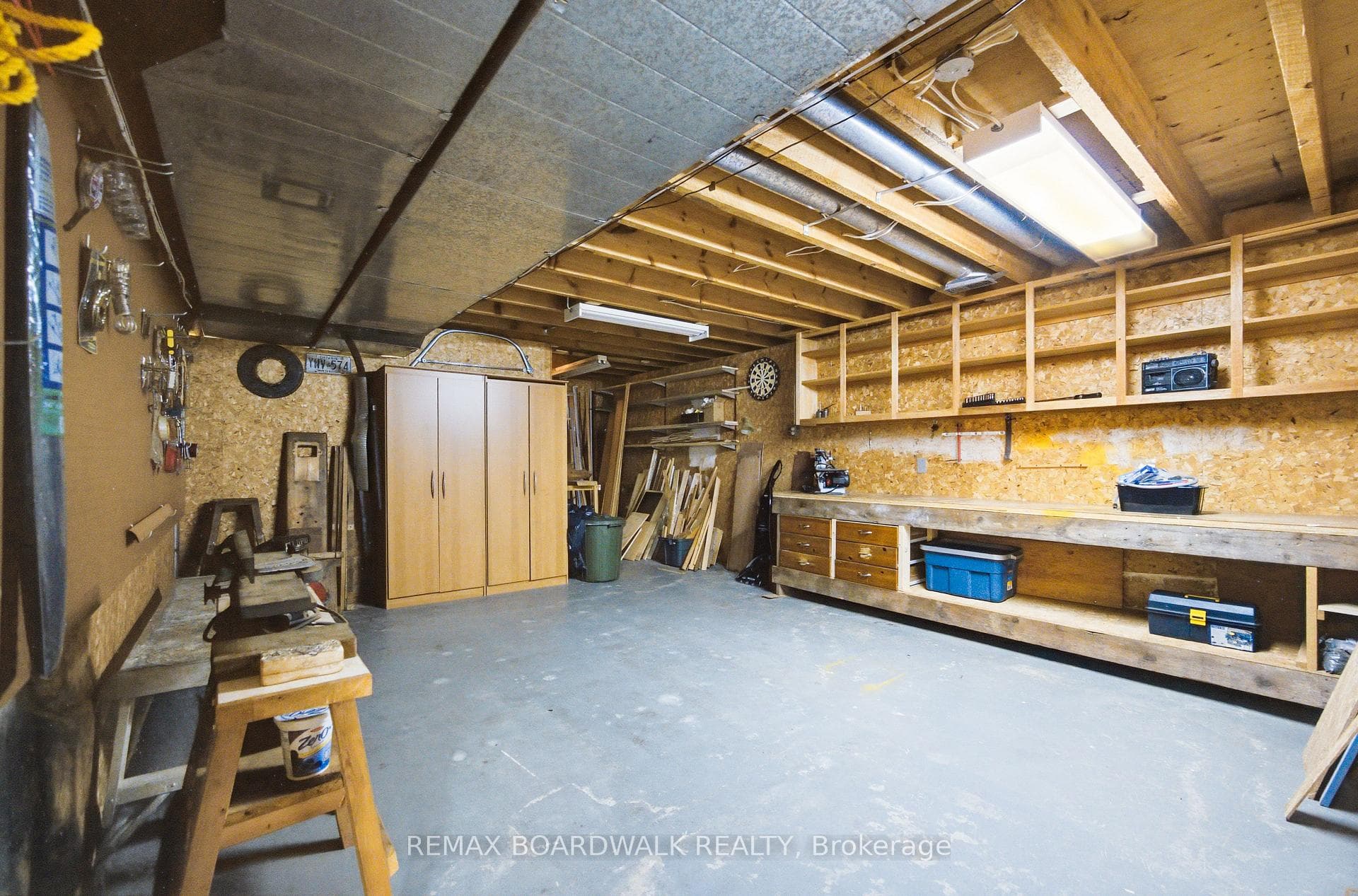 398 Mccann Road photo 29