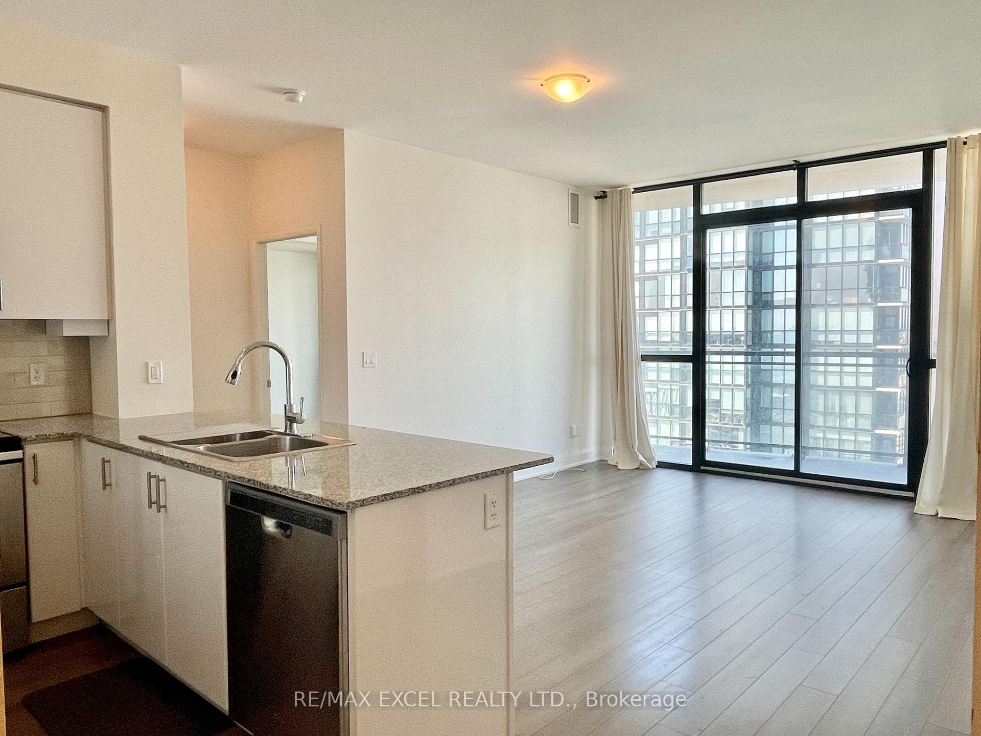2900 Highway 7 N/A Unit 3205 photo 6