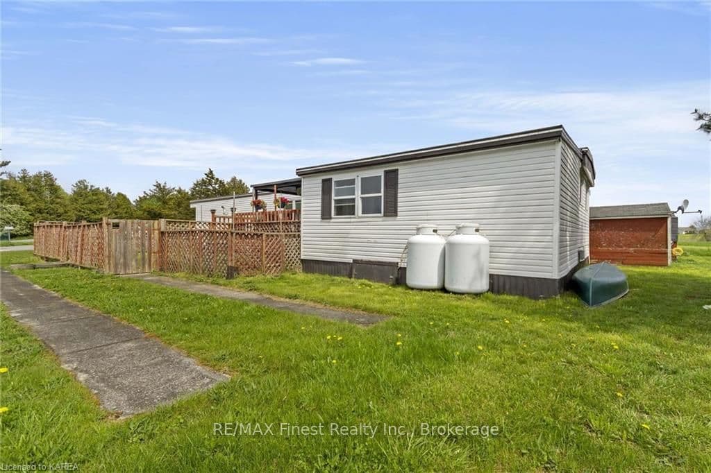 26 KAPYONG Crescent photo 6