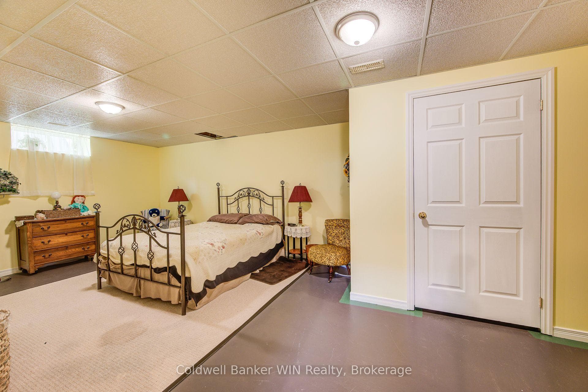 190 Sarah Road photo 31