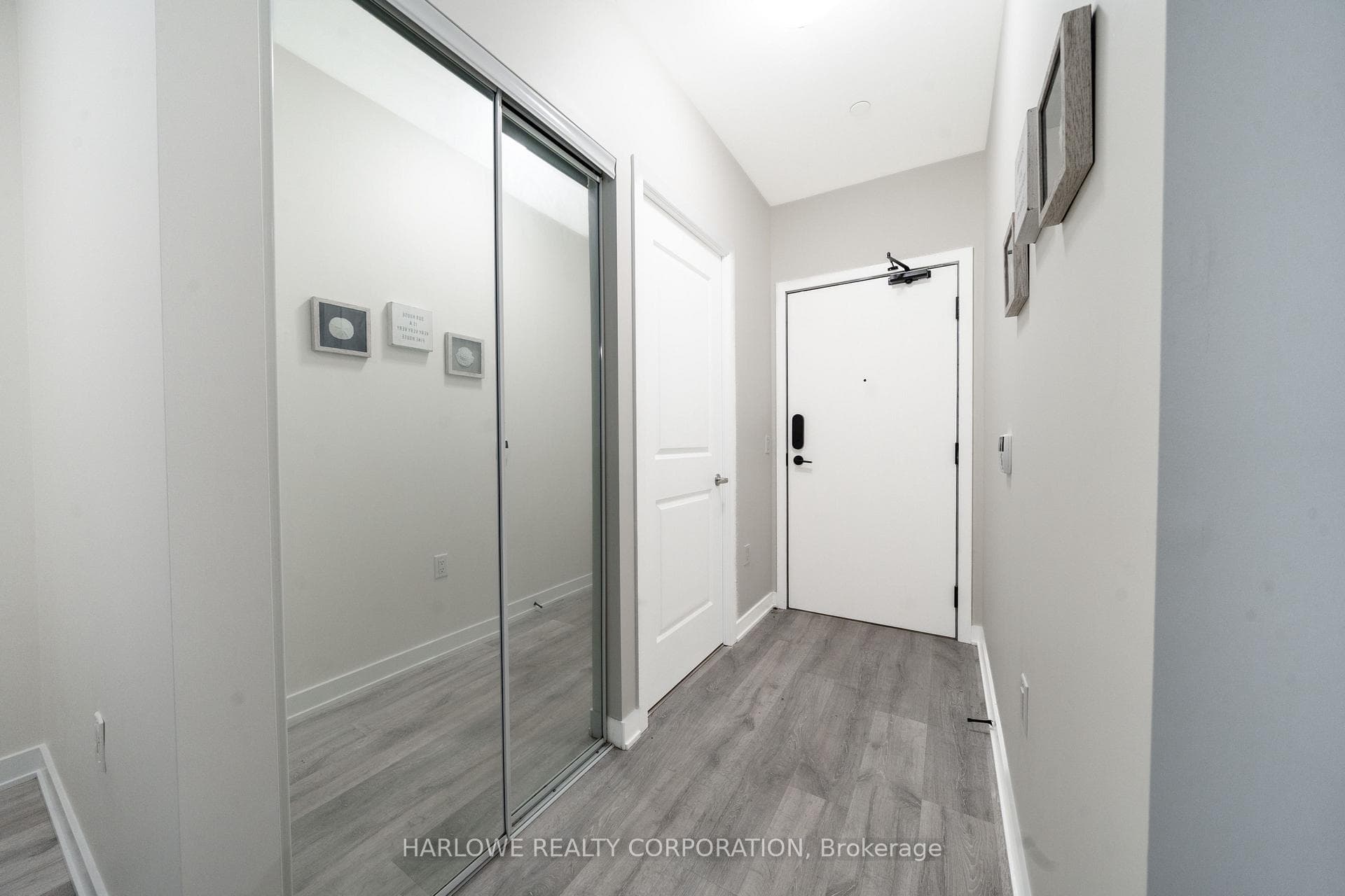 4655 Metcalfe Avenue Unit 109 photo 21
