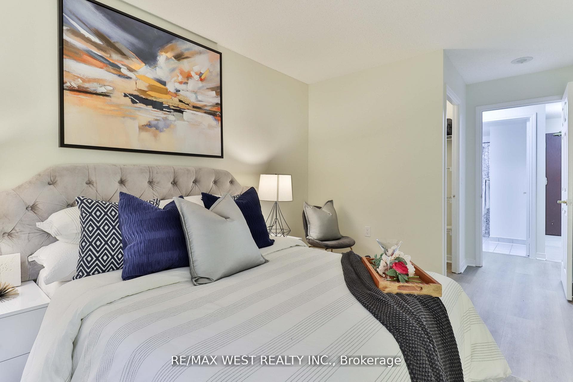 22 Olive Avenue Unit 216 photo 13