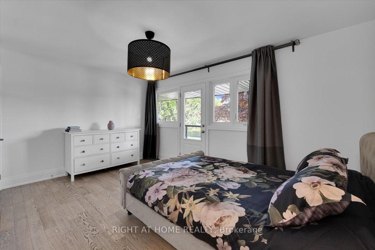 1108 Kipling Avenue photo 28