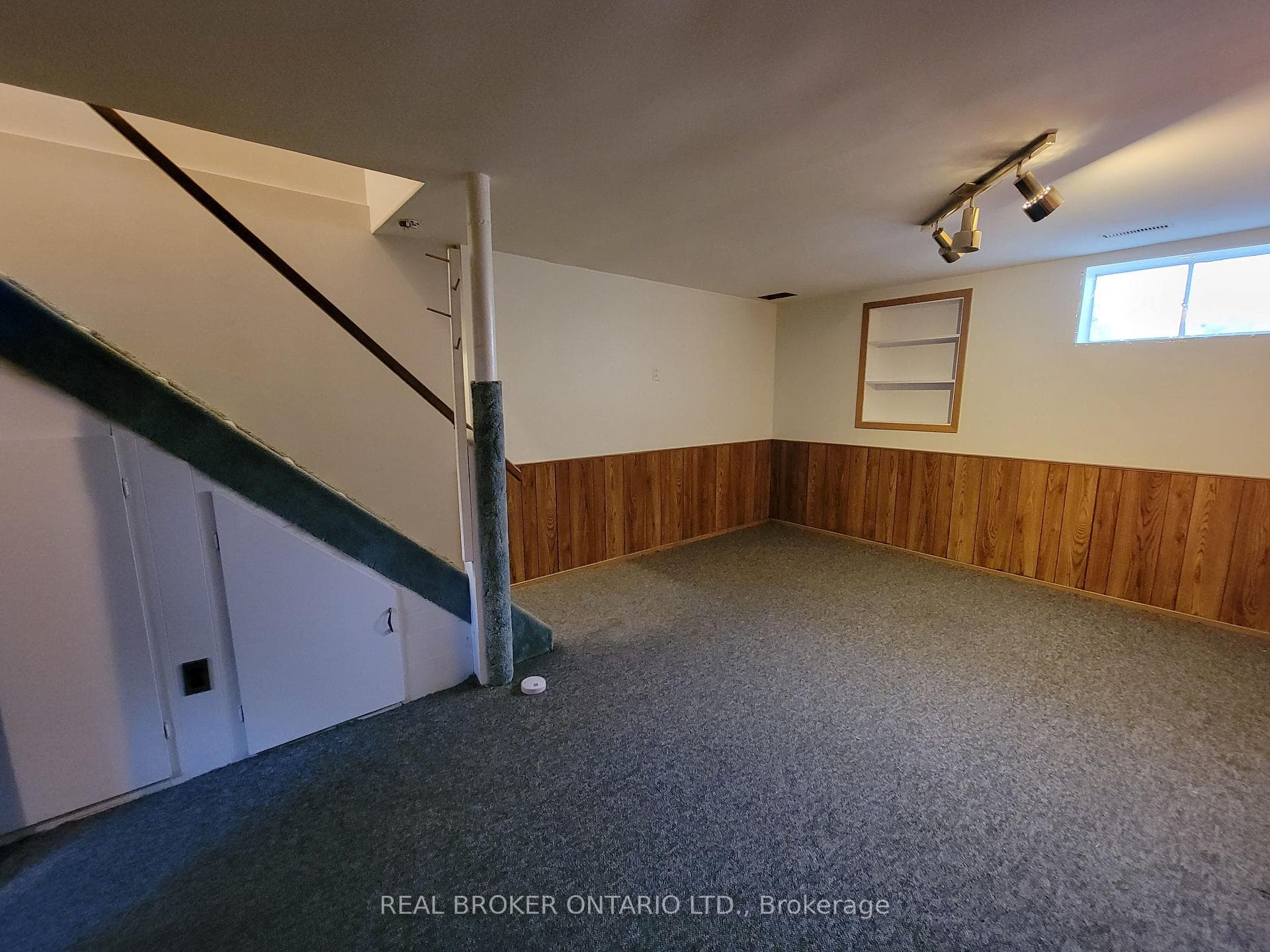 599 Bush Street photo 23