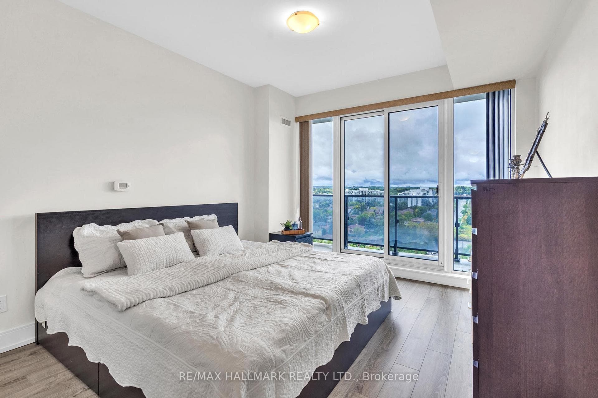 9608 Yonge Street Unit 1609A photo 19