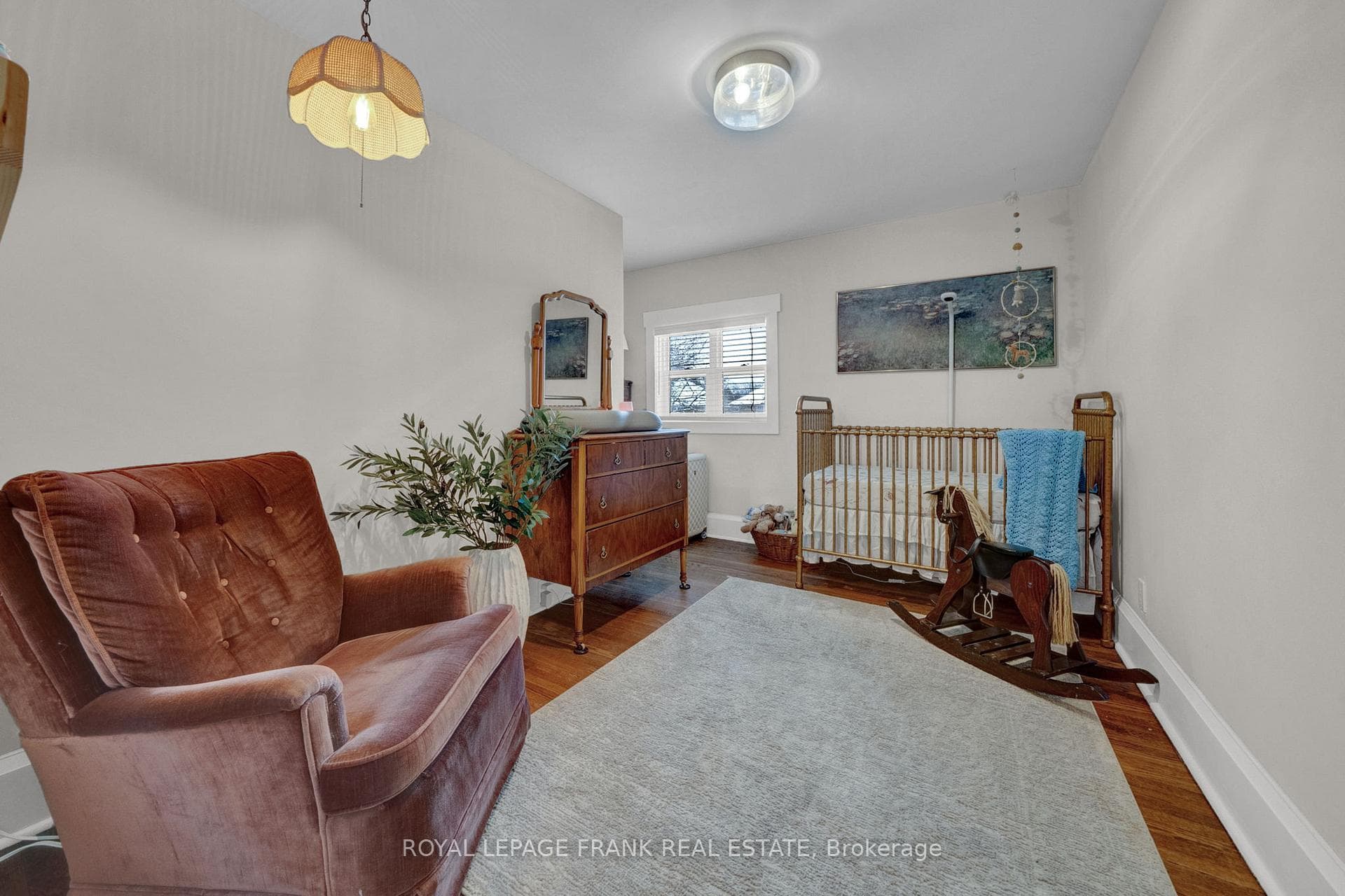 86 Roxborough Avenue photo 31