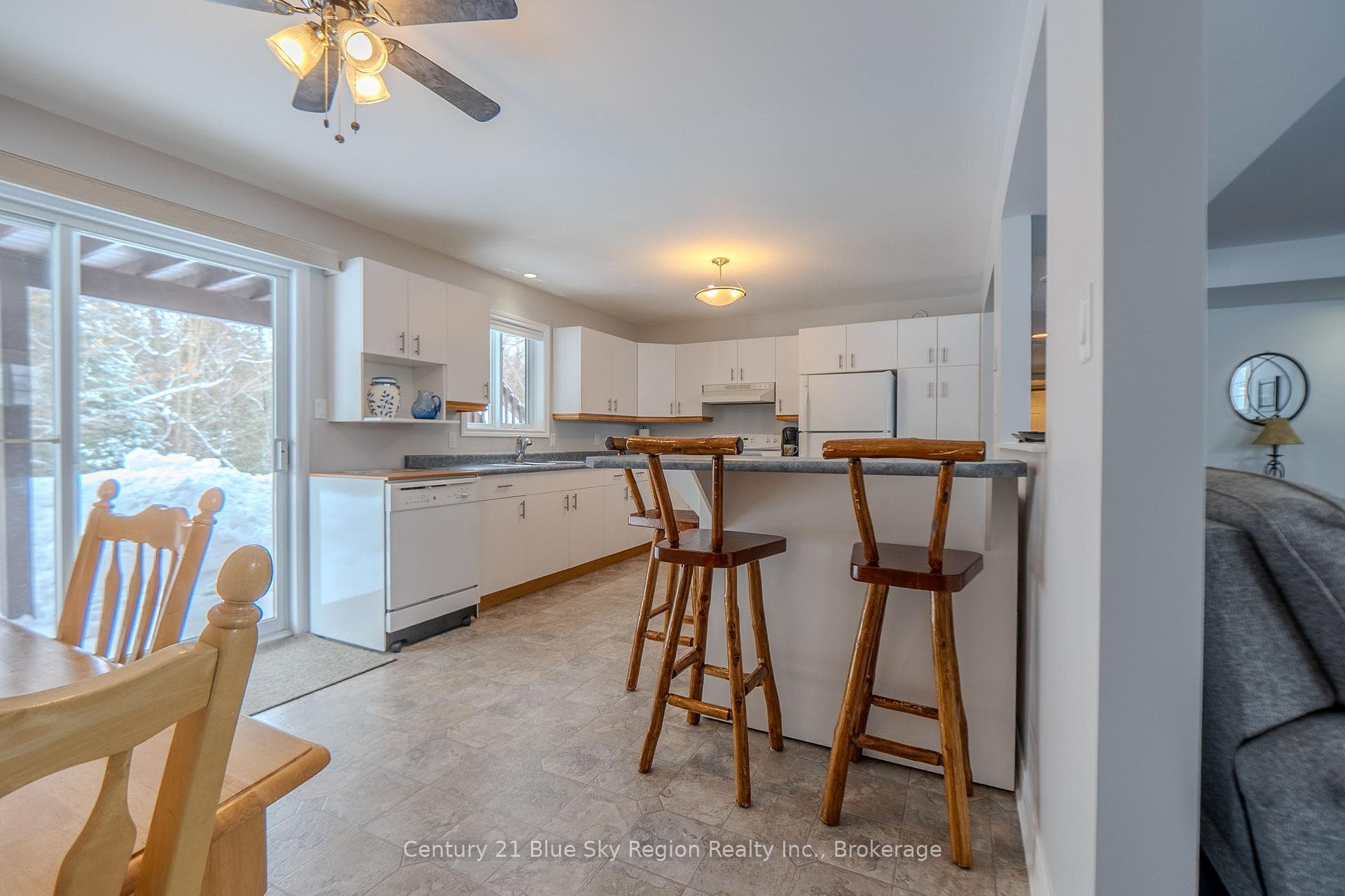 165 Carmichael Drive photo 29