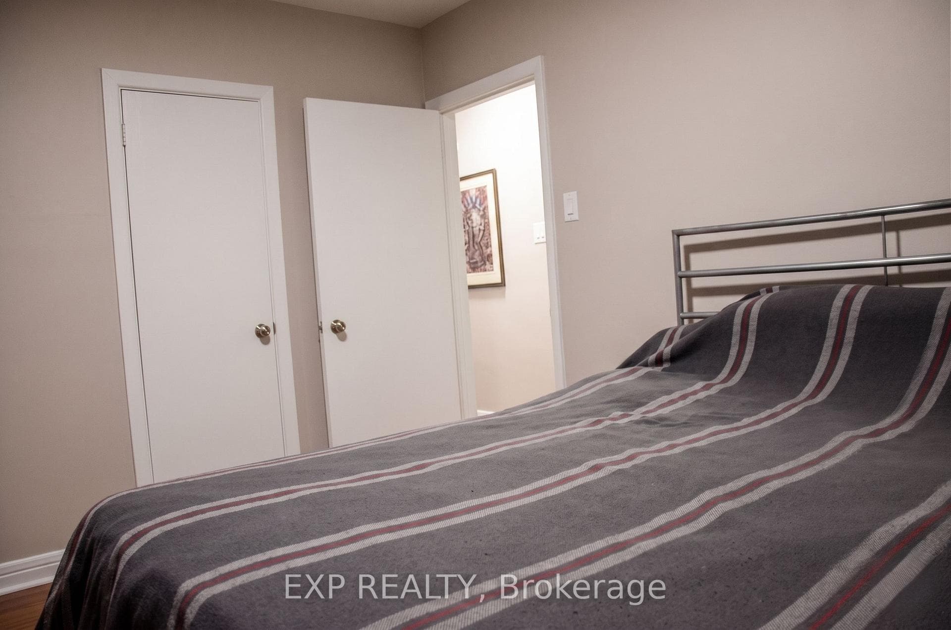 42 Lavergne Street Unit 2 photo 12