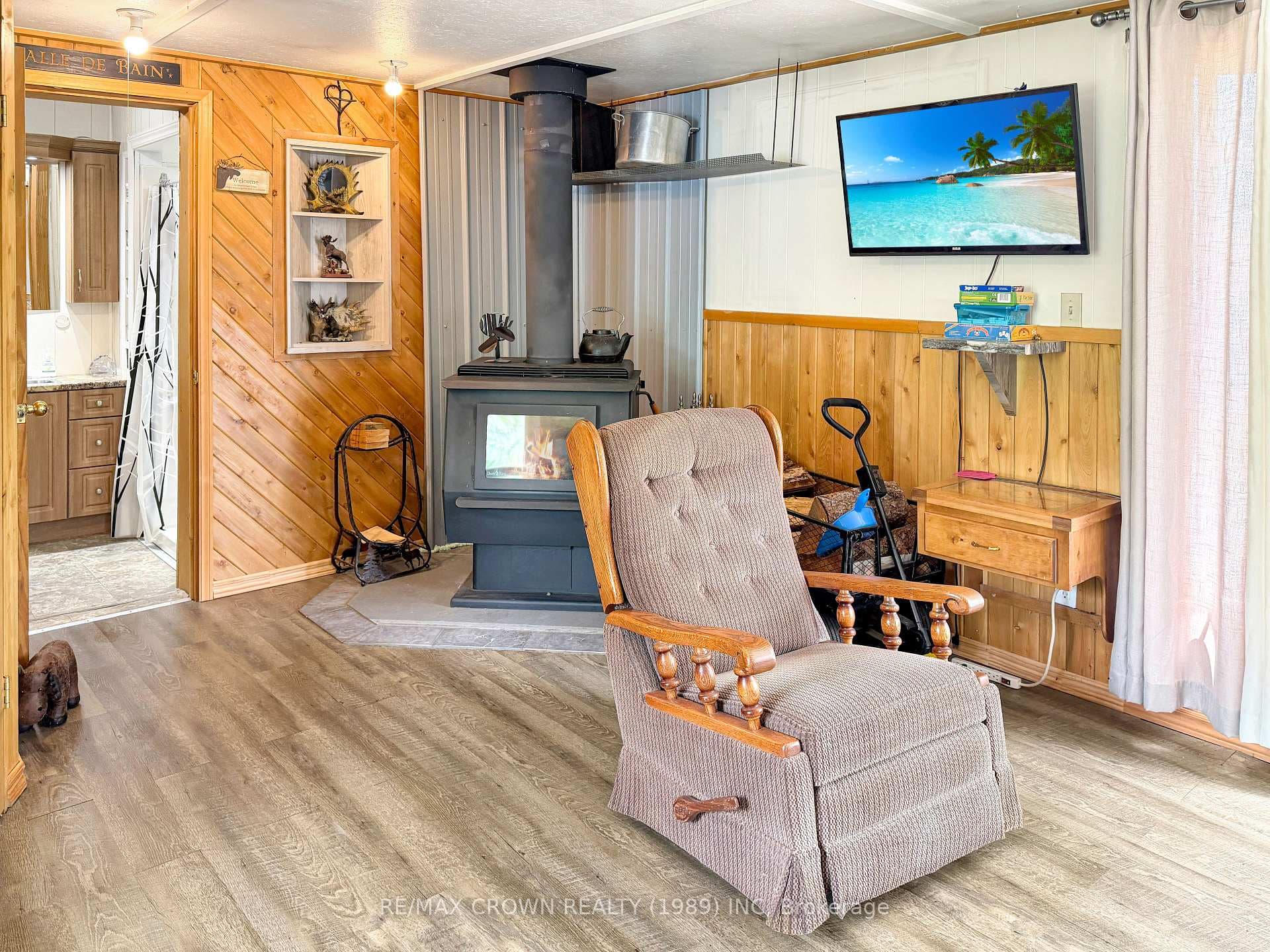 11 Lac Brochet Road Unit Moonbeam photo 14