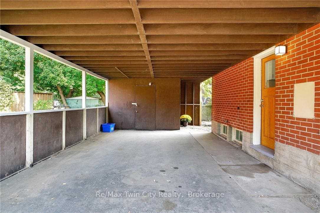 125 Third Avenue photo 28