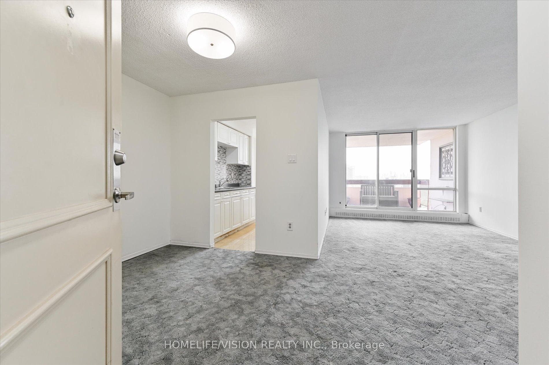 Living Room/Dining Room