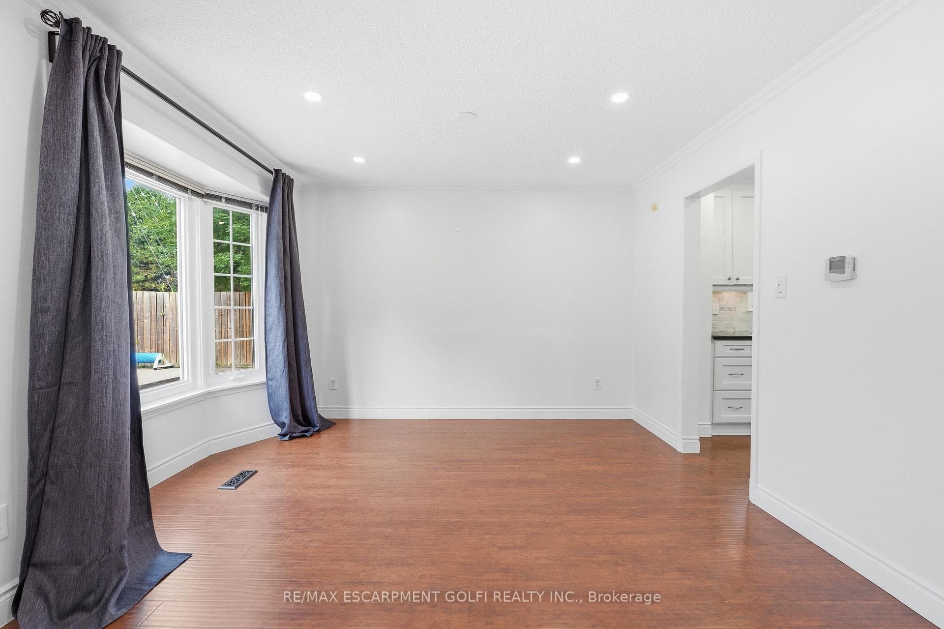 95 Birchpark Drive photo 11