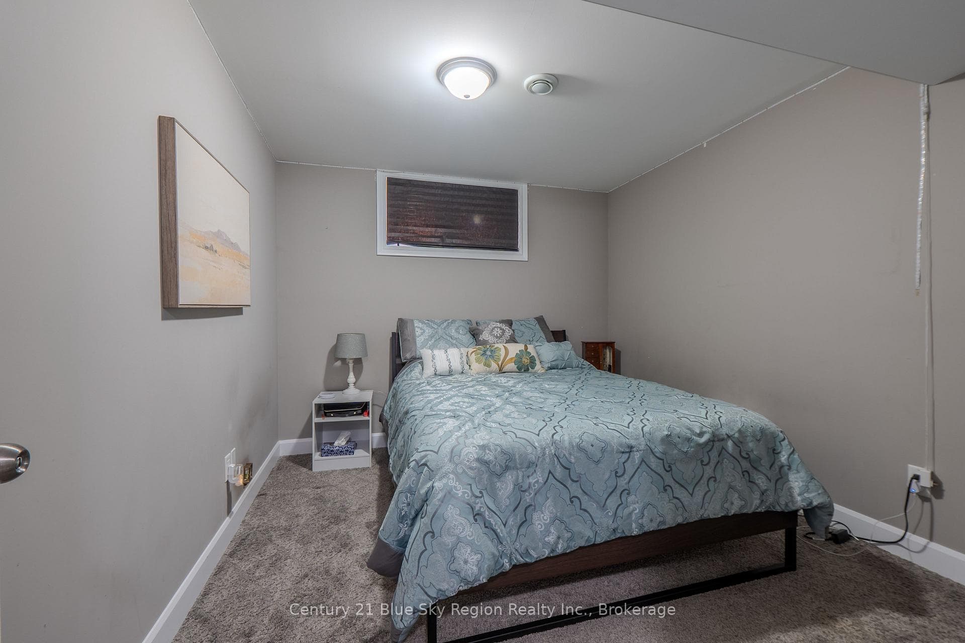 493 Norman Avenue photo 41