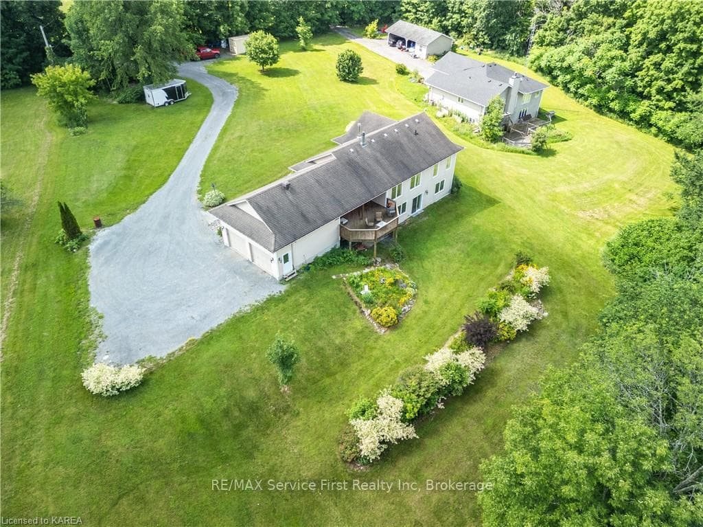2548 SANDS Road photo 43