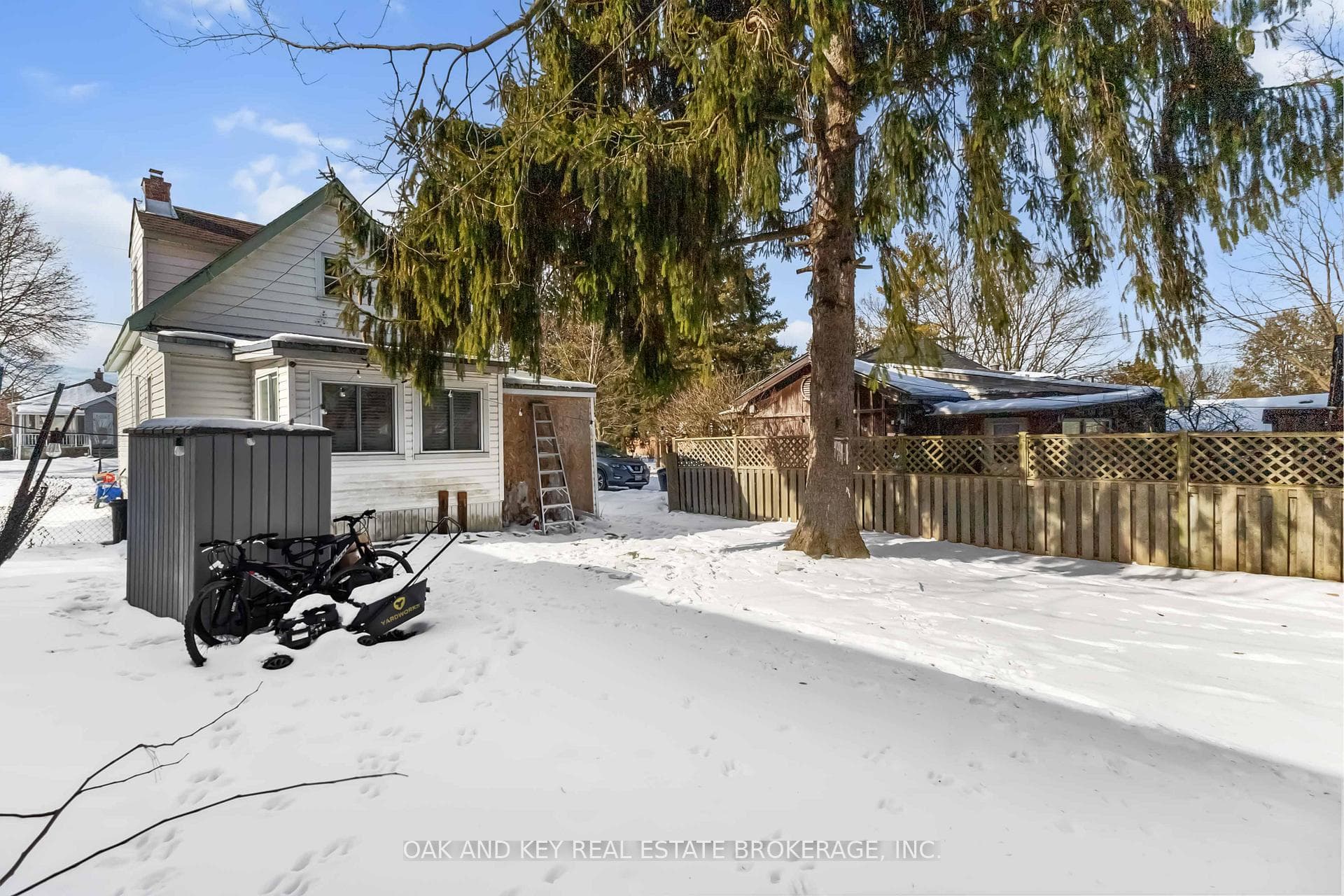 118 Stuart Street photo 36