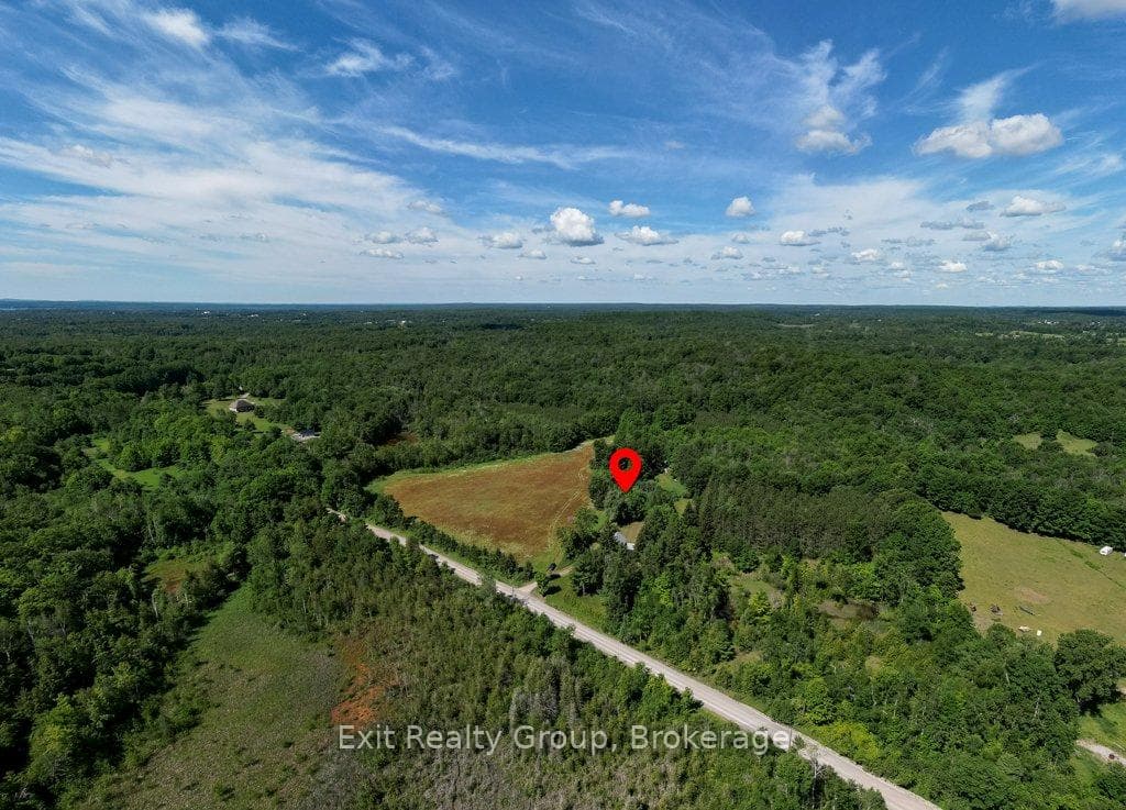 951 Hunt Club Road photo 35