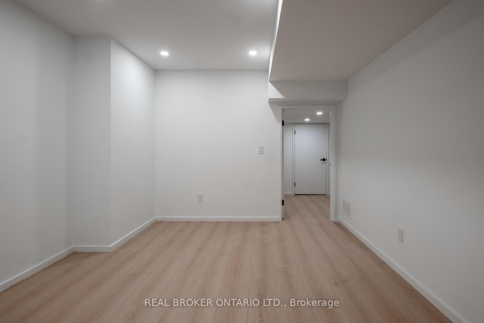 Lower Level Bonus/Rec Room