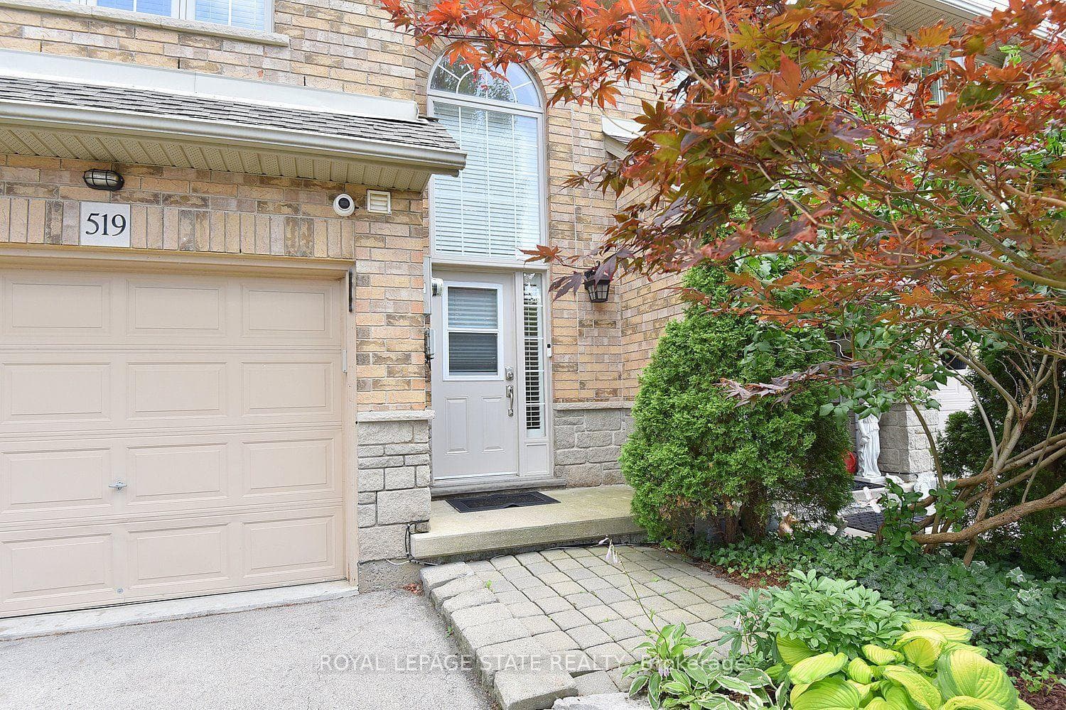 519 Southridge Drive photo 3