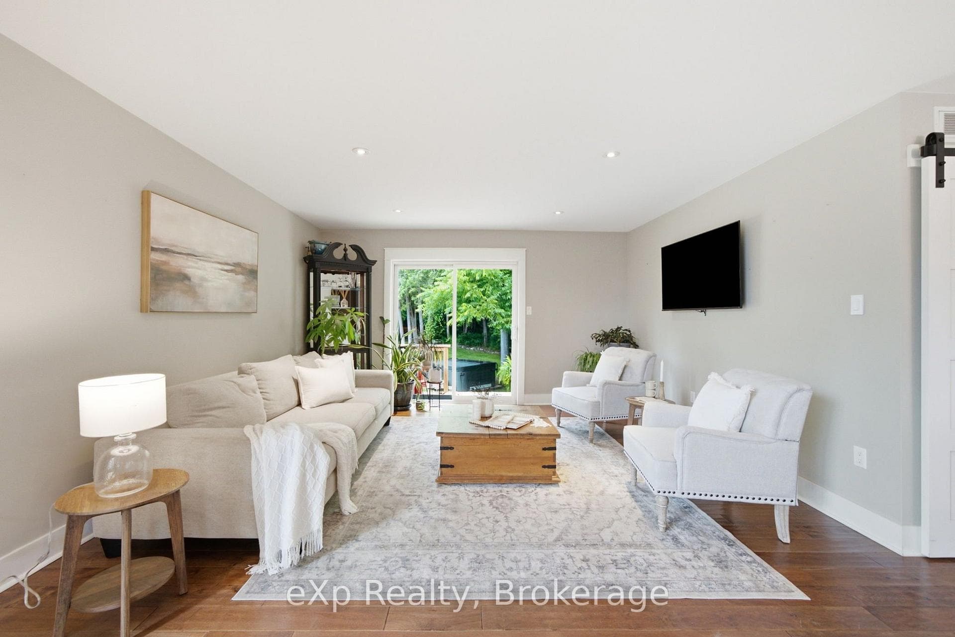 7690 Bickle Hill Road photo 13