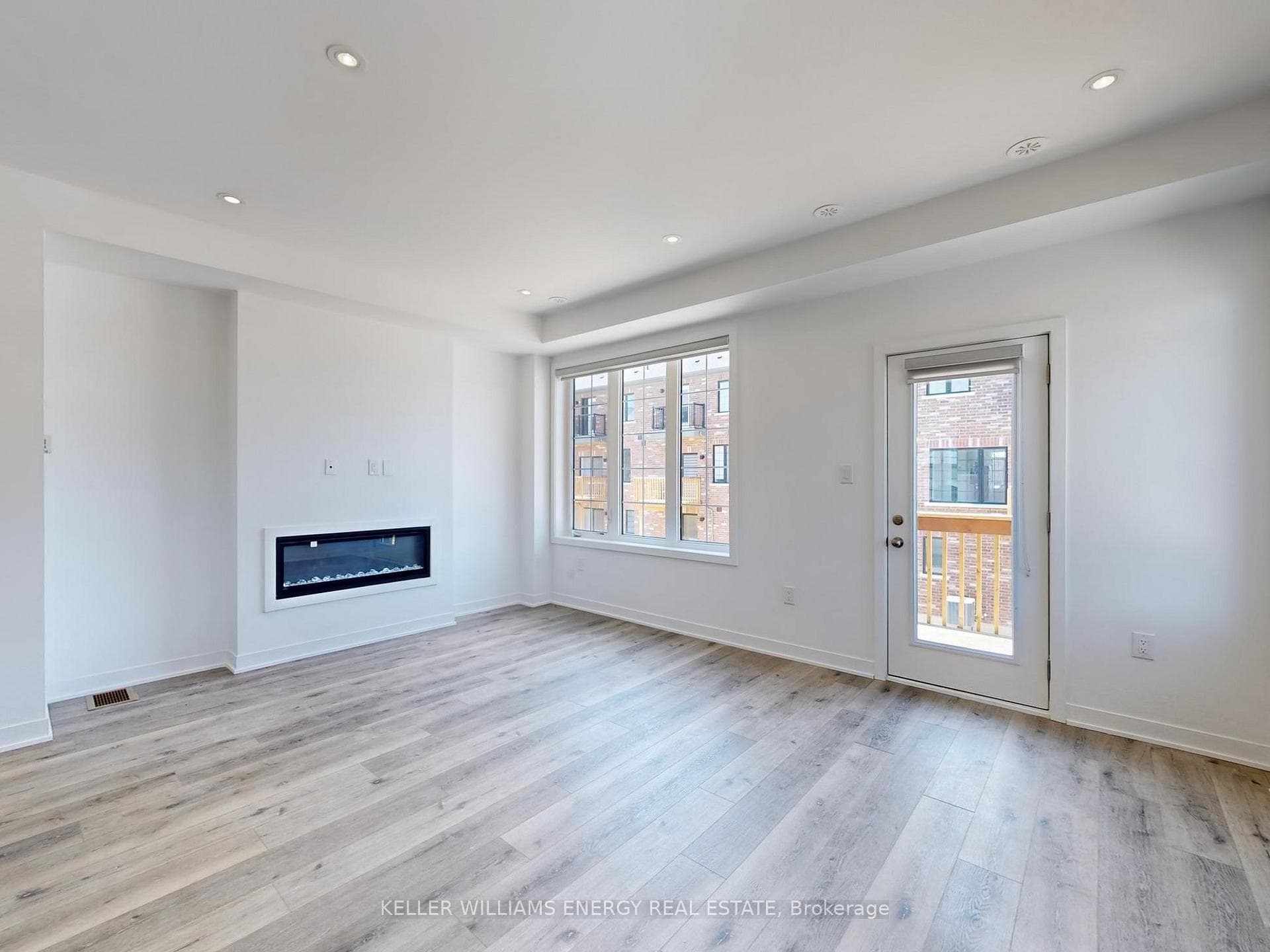 28 Calloway Way photo 3