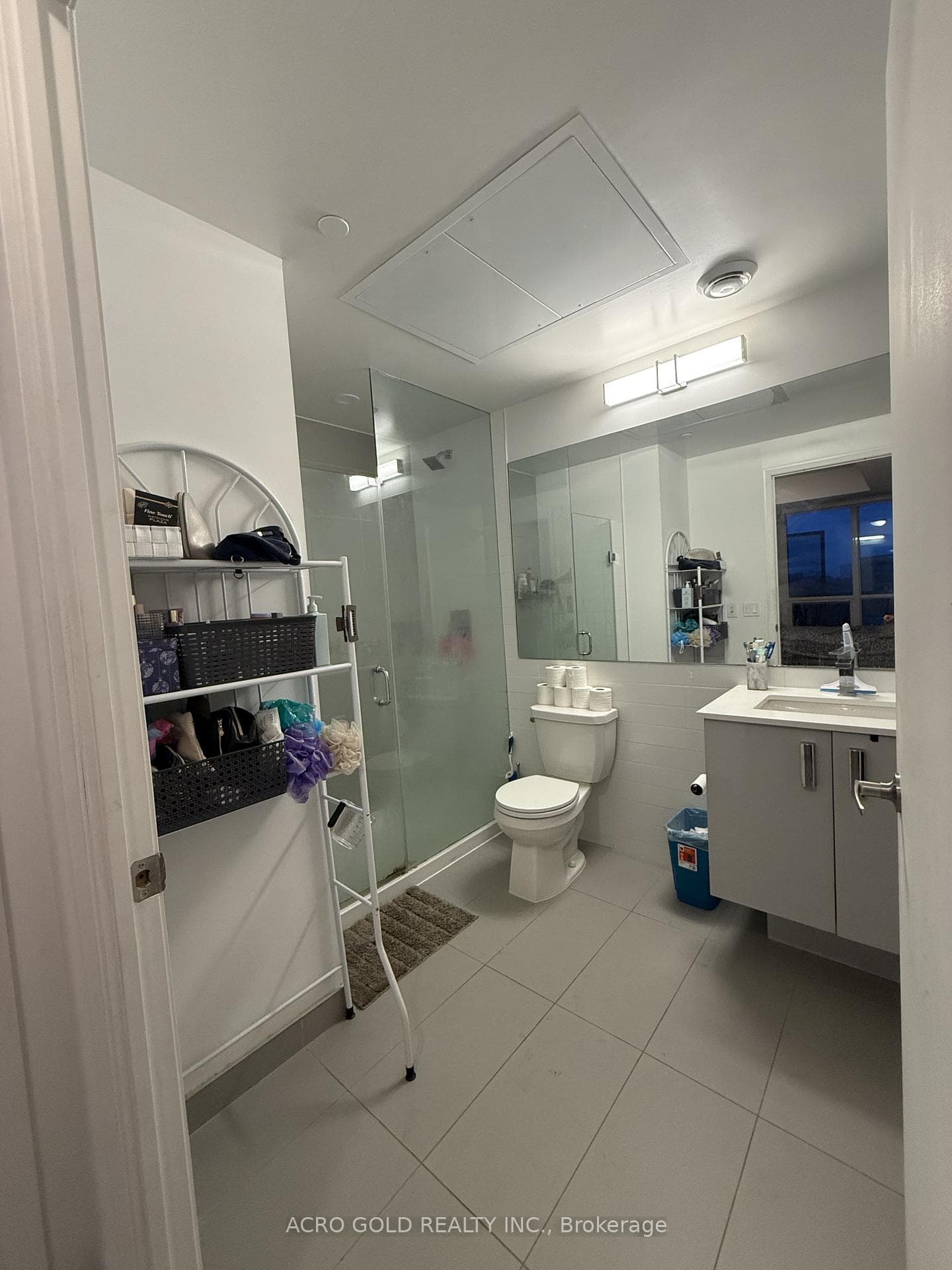 10 Gibbs Road Unit 712 photo 8