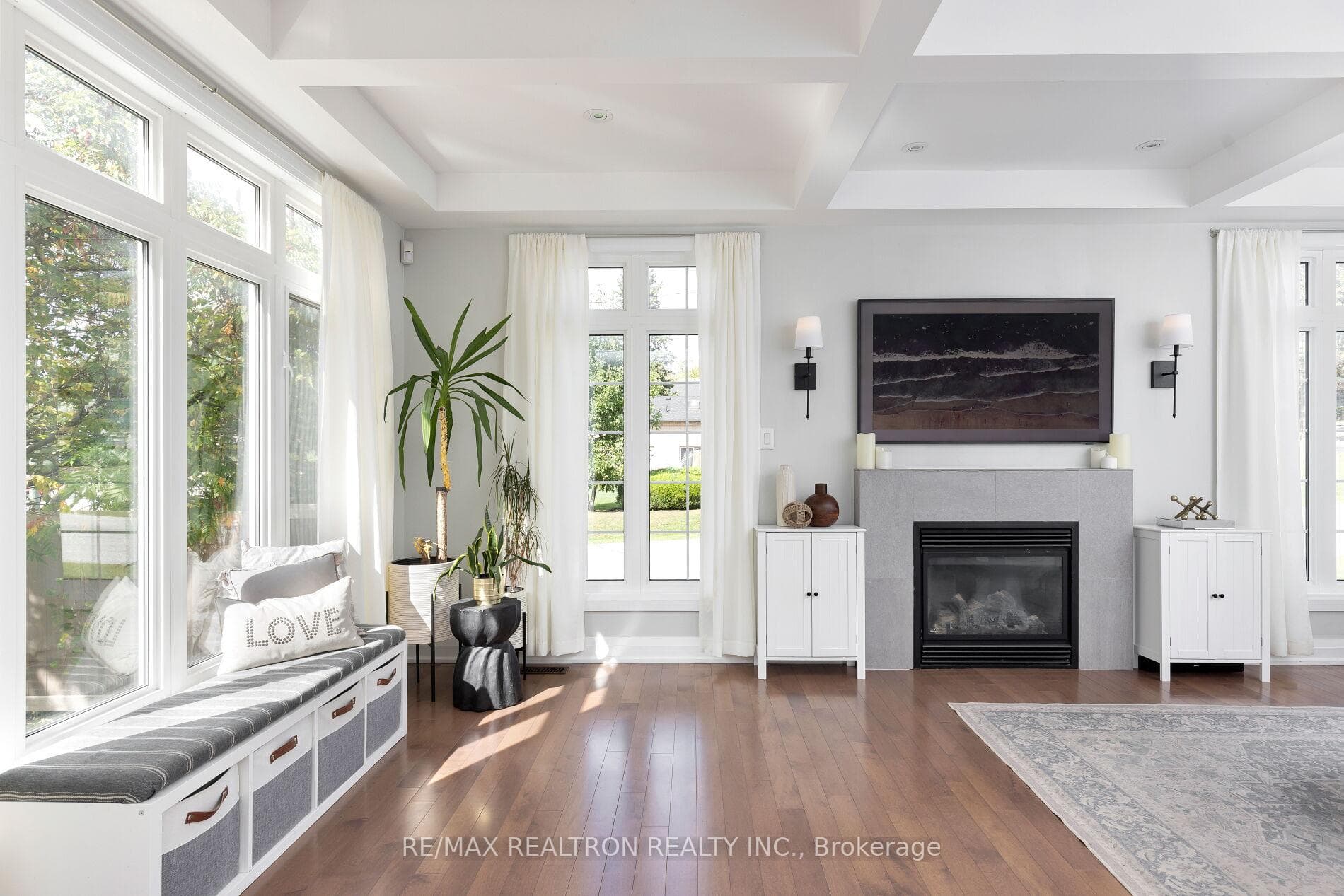 138 Roxborough Road photo 17