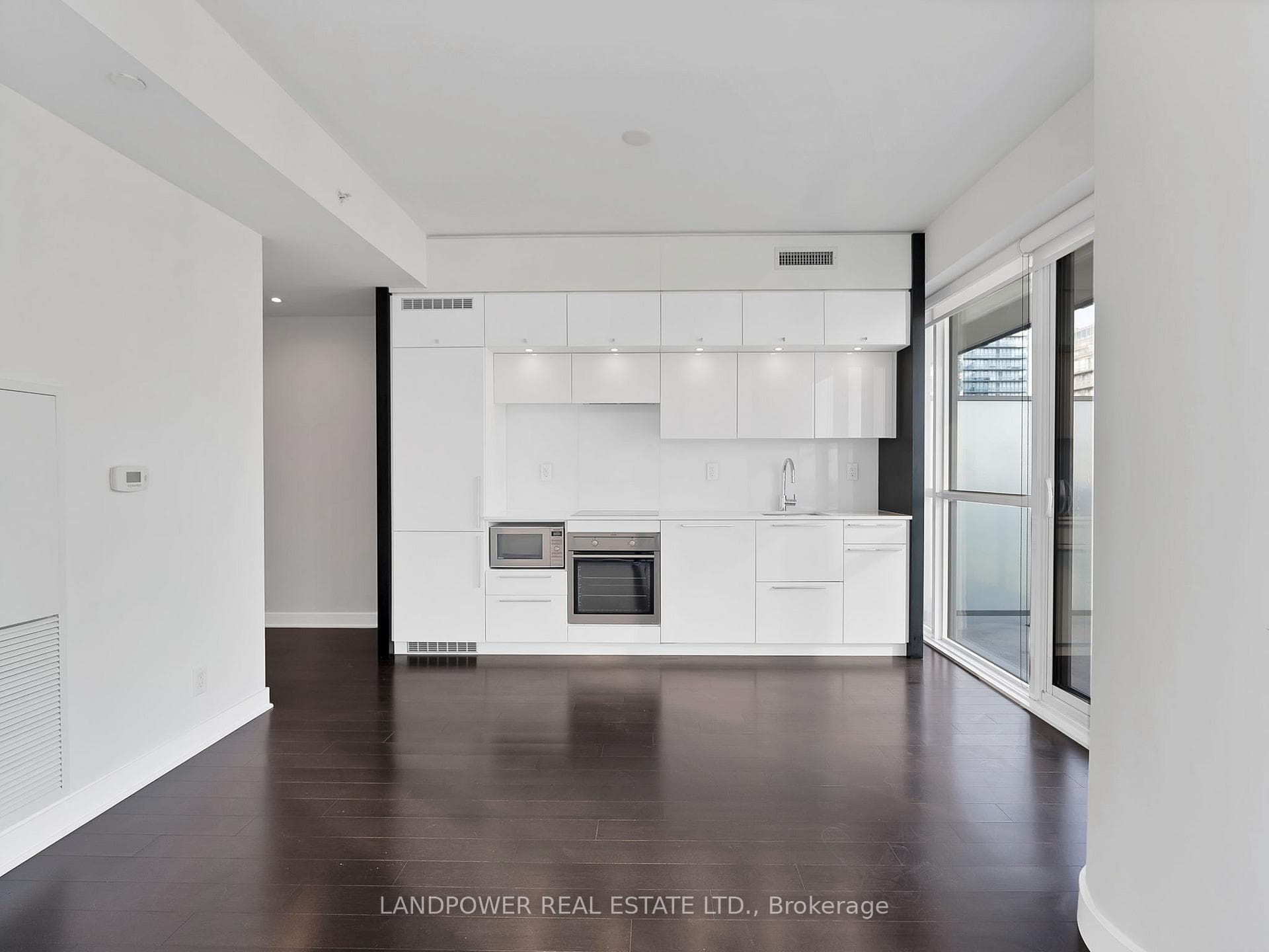 15 Grenville Street Unit 2609 photo 1