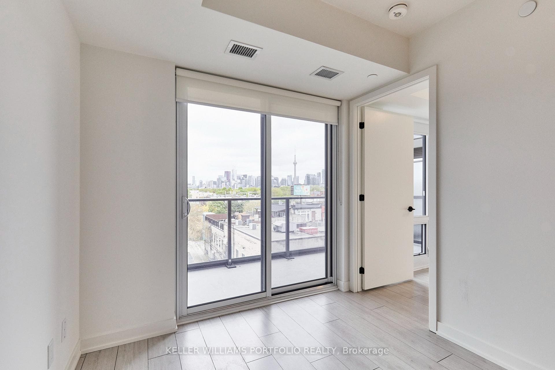 5 Lakeview Avenue Unit 520 photo 18