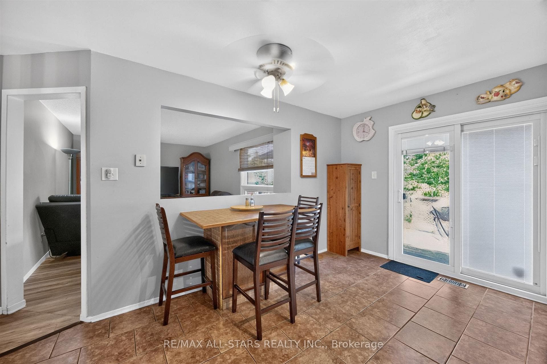 68 Patterson Crescent photo 10