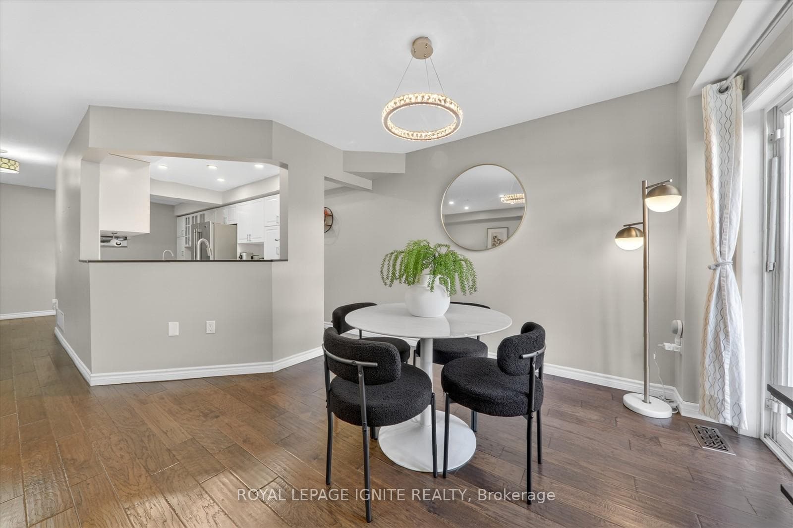 174 Highbury Drive Unit 17 photo 19