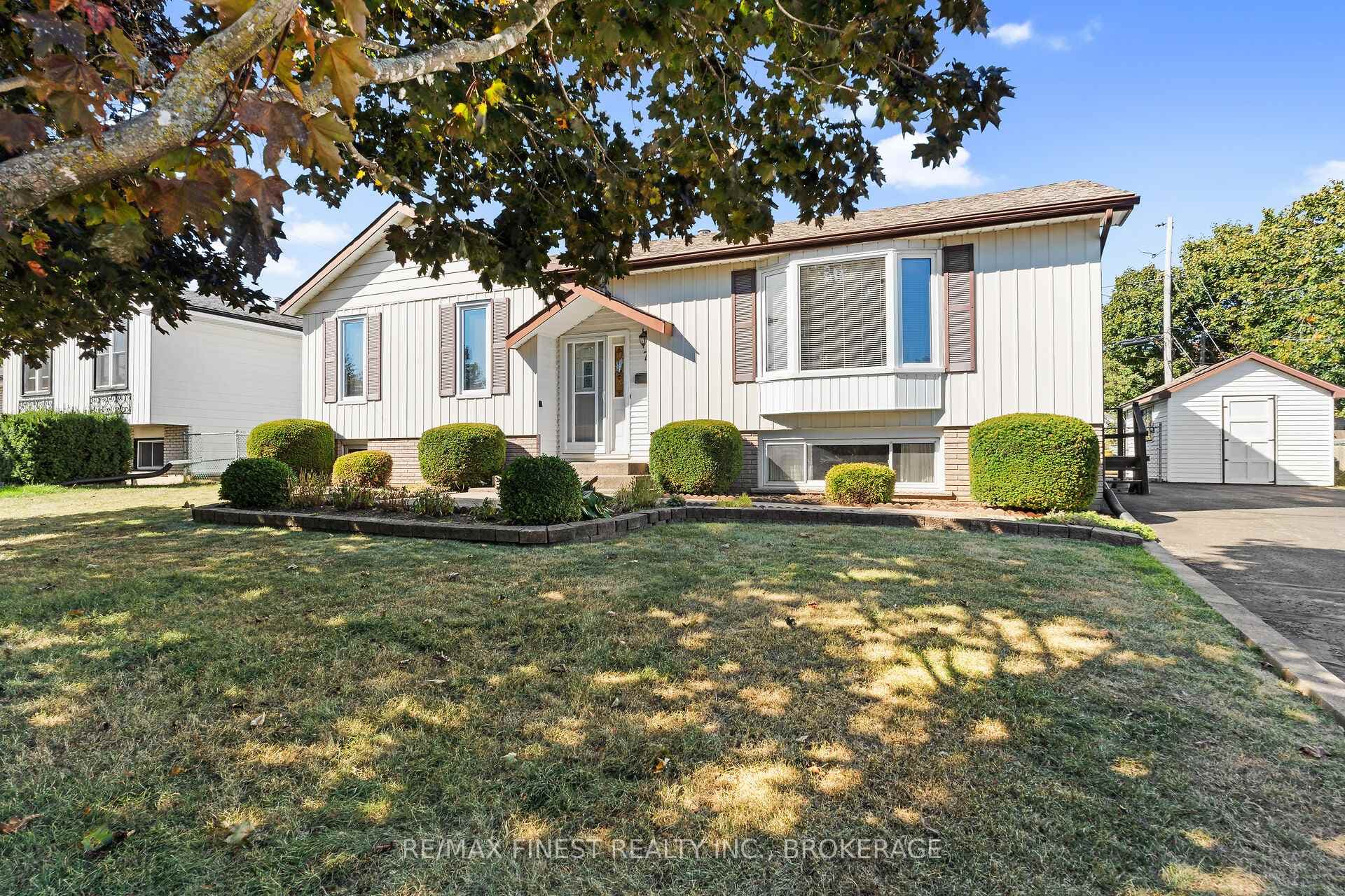7 Huff Avenue photo 4