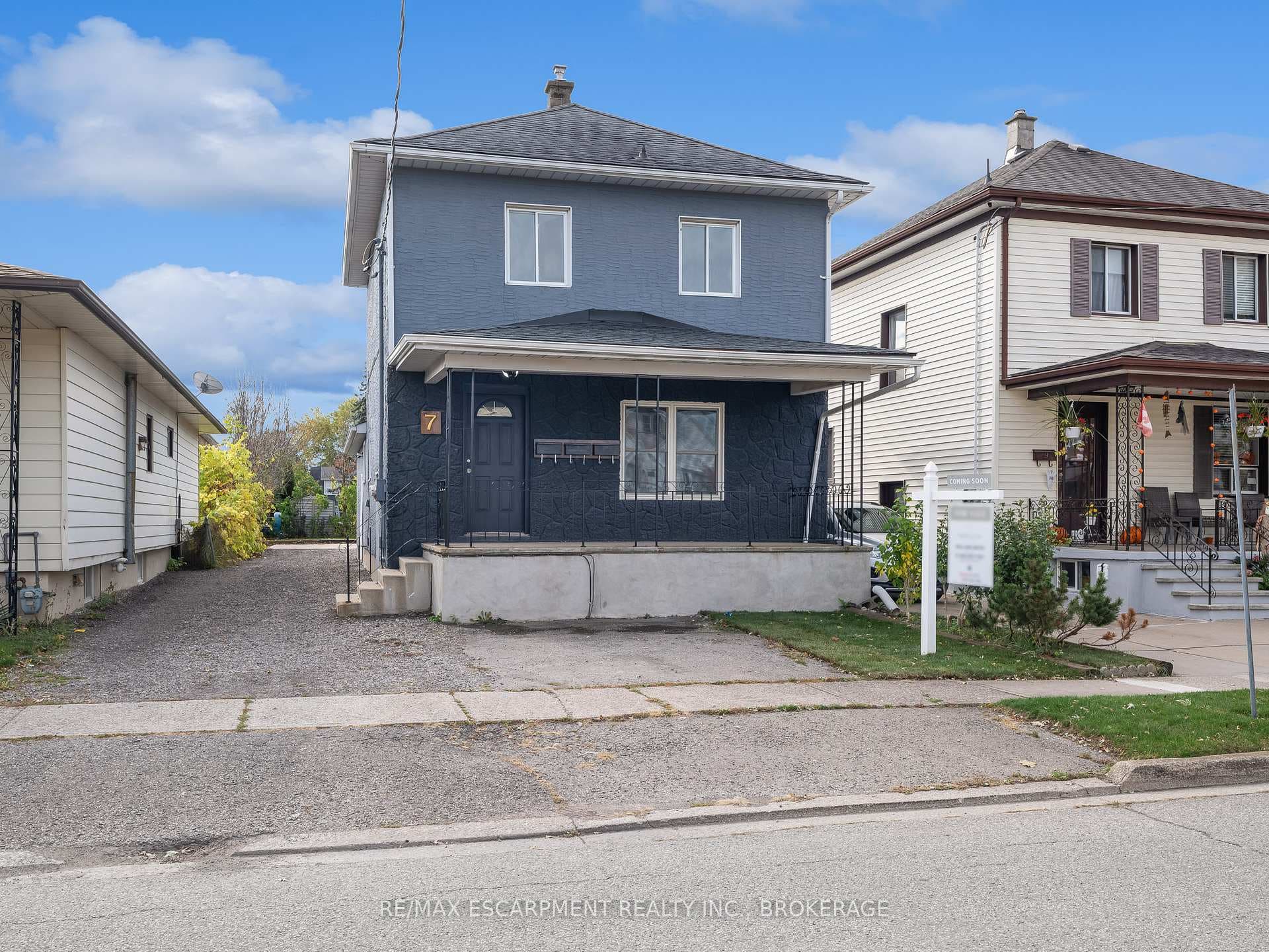 7 MAITLAND Street Unit UPPER photo 1