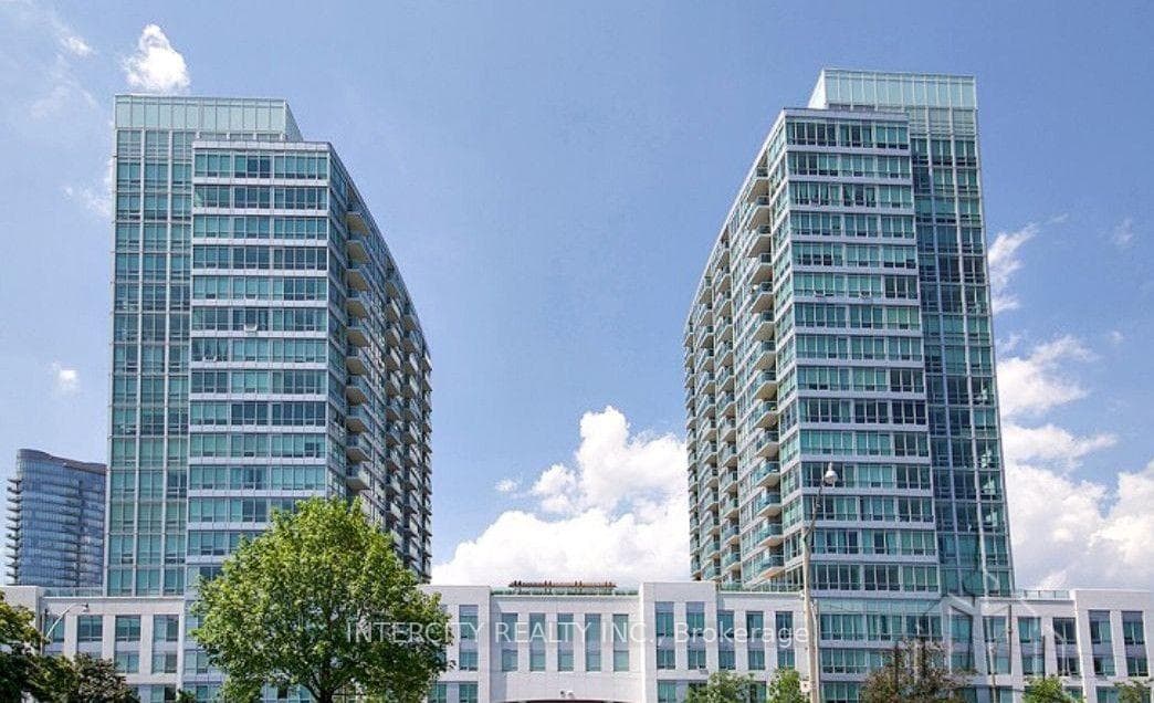 1900 Lakeshore Boulevard Unit 1502 photo 1