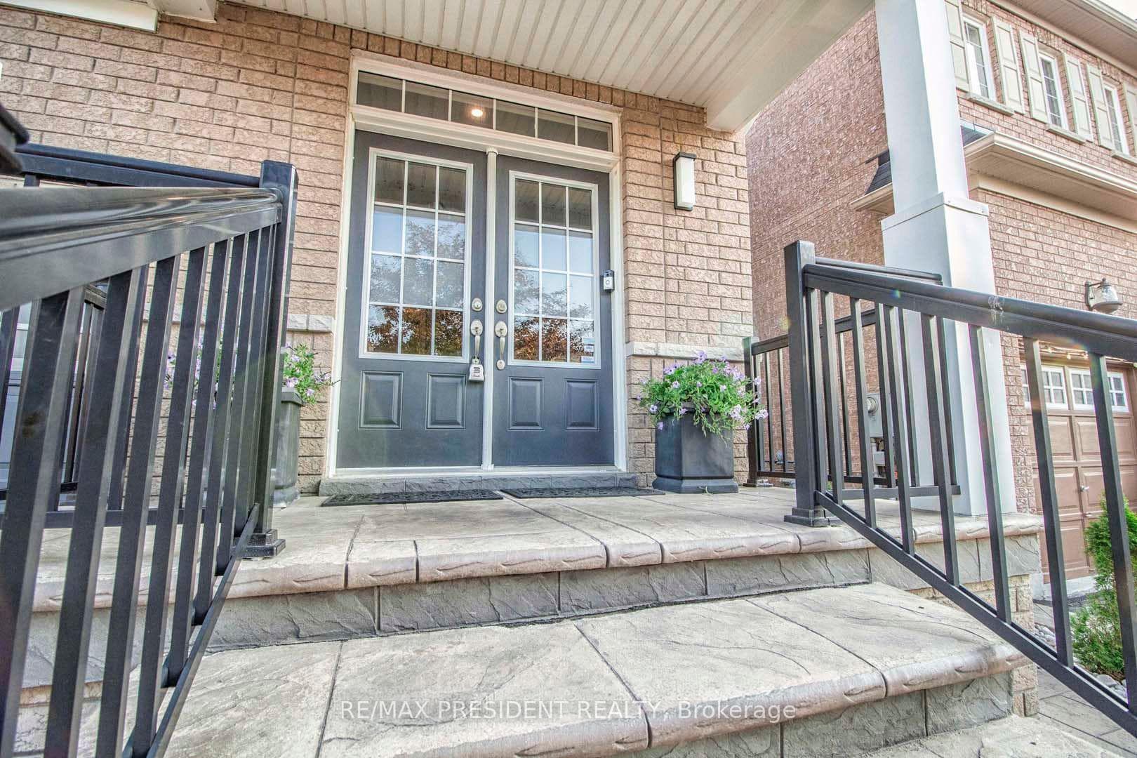 44 Robitaille Drive photo 4