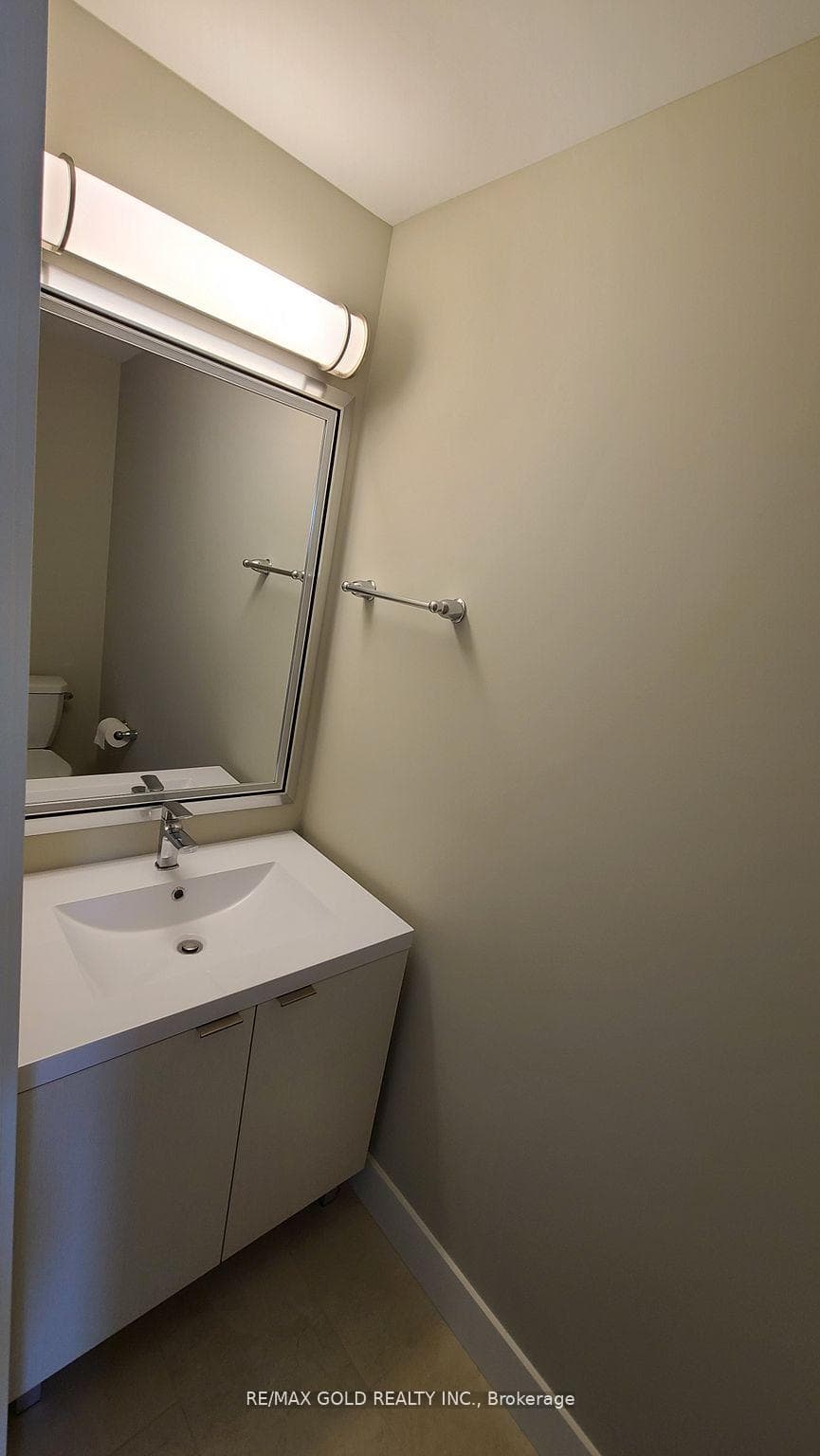 177 Edgevalley Road Unit 152 photo 14