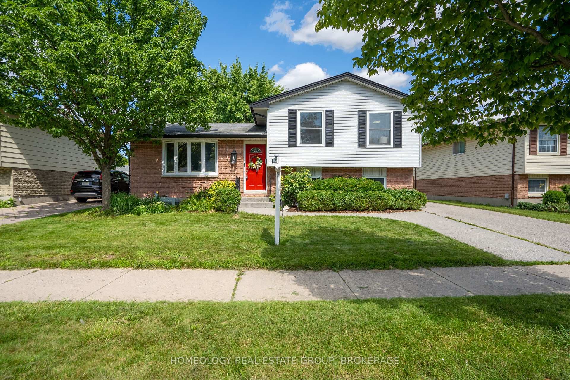 1276 Ernest Avenue photo 1