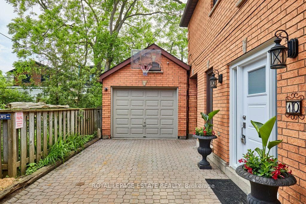 Large single car garage